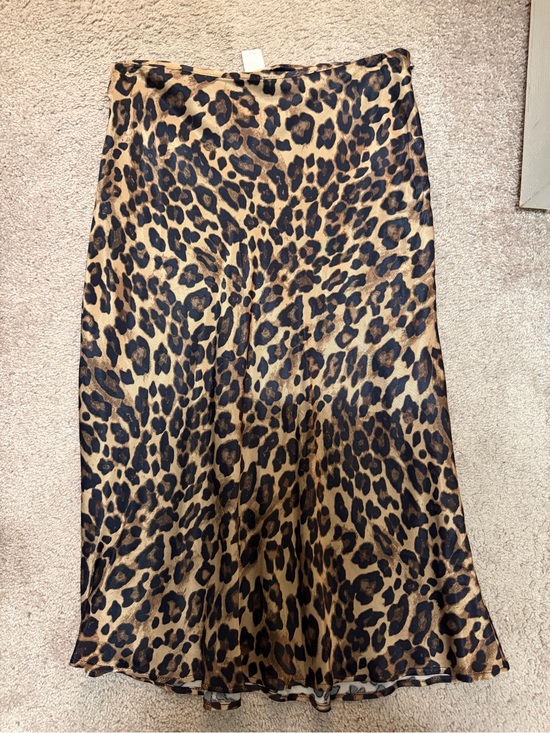 H&M Dresses & Skirts - H&M Leopard Print Satin Midi Skirt - Tan & Black
